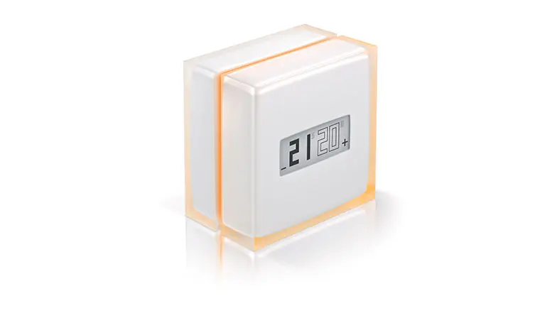 Product image of a netatmo thermostat