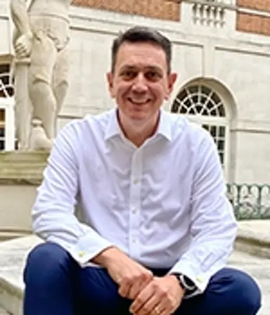 Photograph of Andrew Lennox, Chief Executive